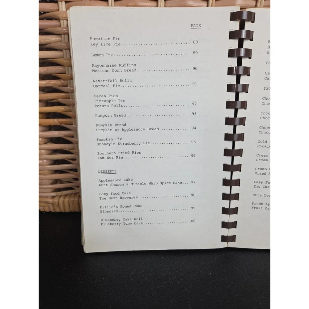 Trinity Christian School Cookbook Mocksville,‎ NC 1982 Local Southern